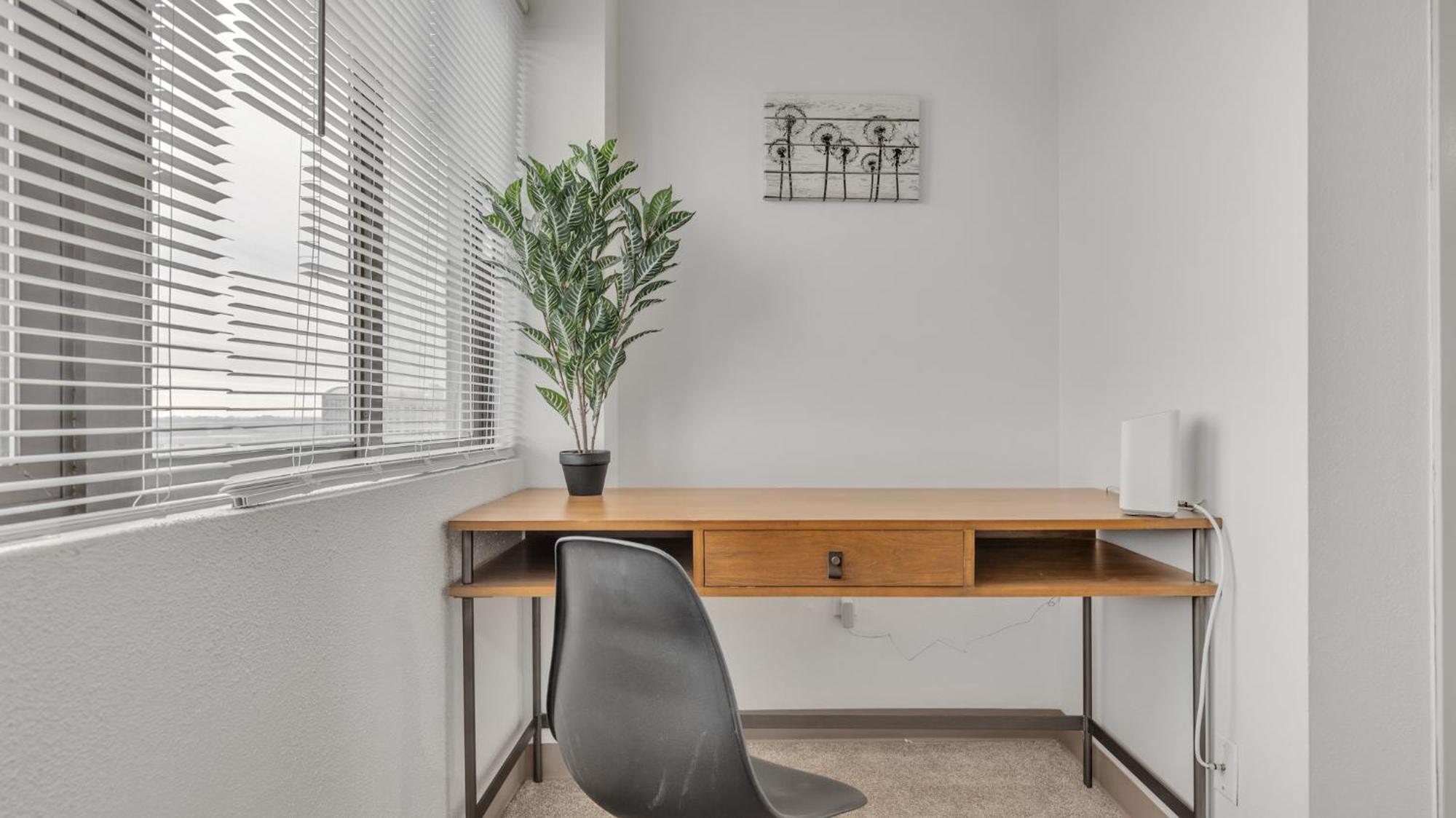 Pp 2114 Professional 2br Apt, Near Hospitals Apartment